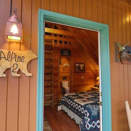 Cozy Cabin W/ Fireplace 3 Minutes To Helen! #2. Экстерьер фото