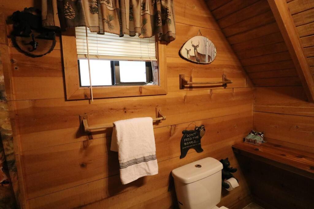 Cozy Cabin W/ Fireplace 3 Minutes To Helen! #2. Экстерьер фото